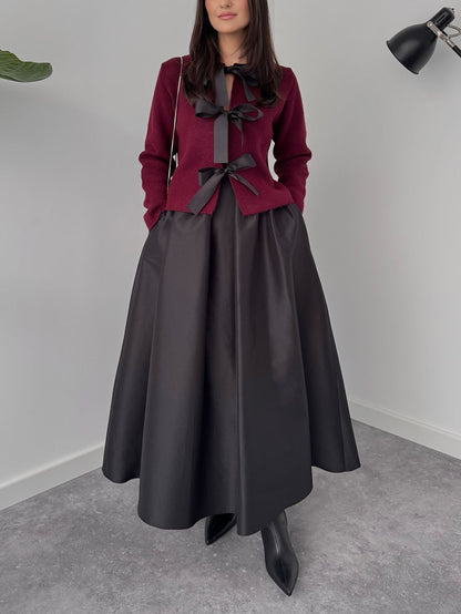 Elegant Bow-Embellished Knit Cardigan