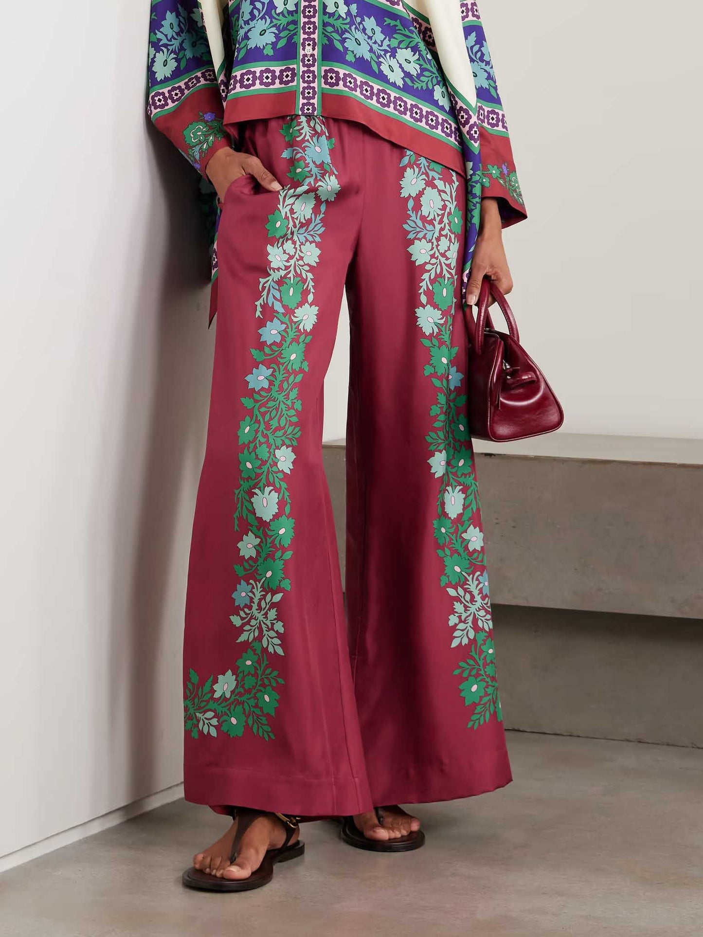 Exquisite Retro Satin Print Batwing Sleeve Shirt