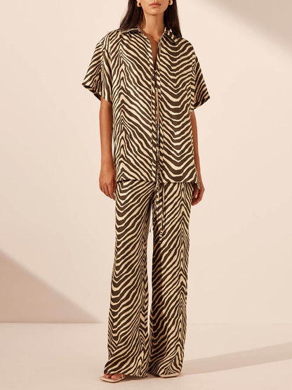 Exquisite Satin Unique Wave Pattern Print Lace-Up Oversized Shirt