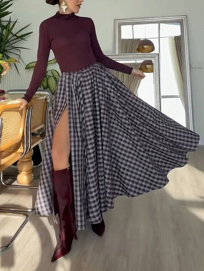 Elegant Slim-Fit Turtleneck Long-Sleeve Top