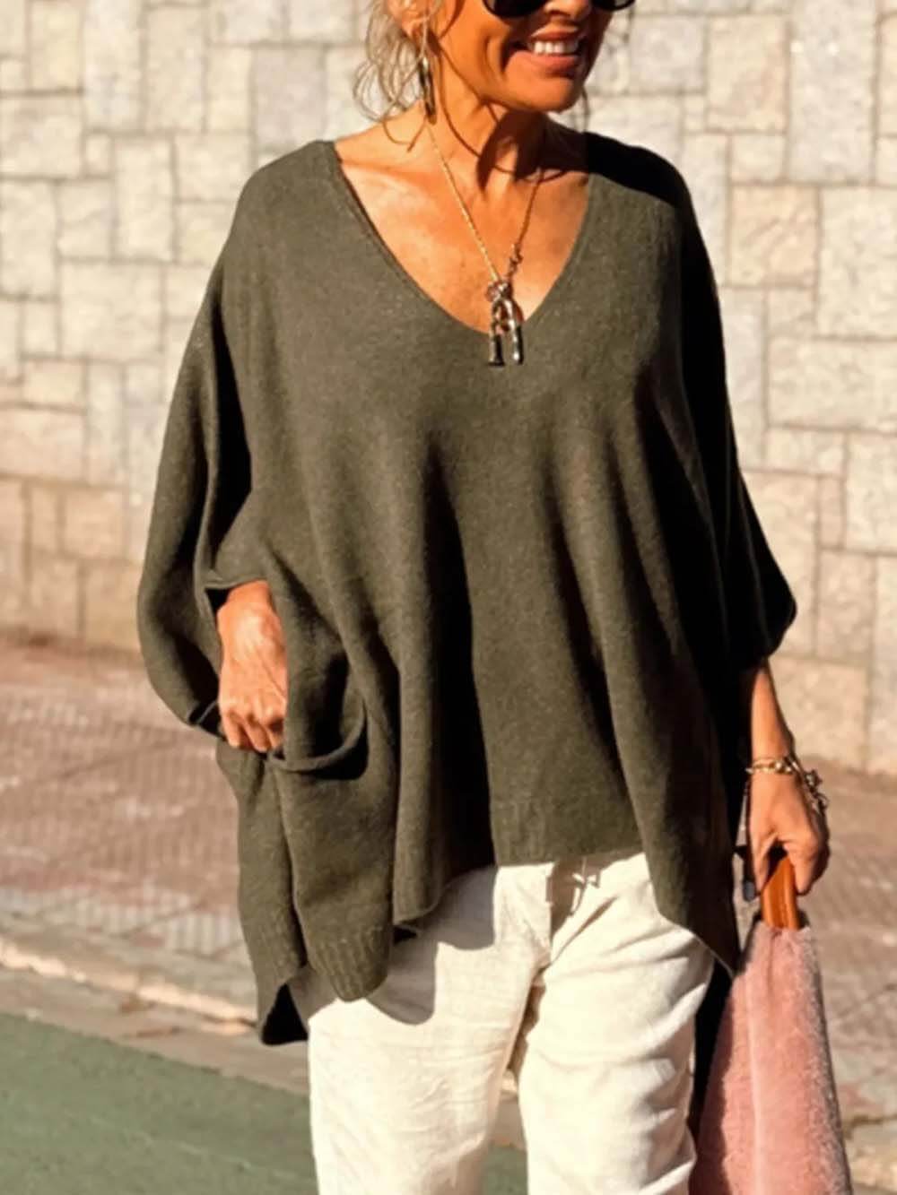 Classic Fashion V-neck Loose Pocket Mid-length Knitted Sweater