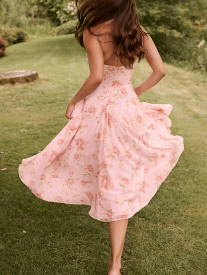 Prachtige retro midi-jurk met V-hals en rozenprint